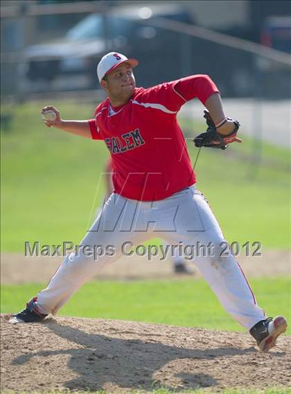 Thumbnail 2 in Salem vs. Chelmsford (11th Annual Dick Scanlon Memorial Tournament) photogallery.