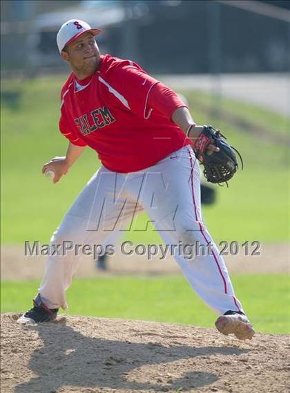 Thumbnail 1 in Salem vs. Chelmsford (11th Annual Dick Scanlon Memorial Tournament) photogallery.