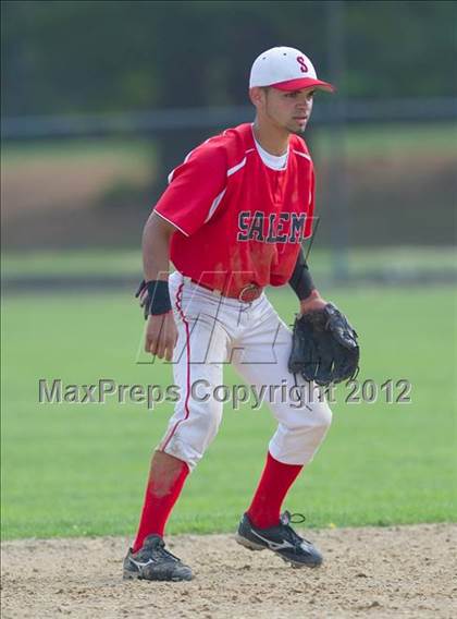 Thumbnail 1 in Salem vs. Chelmsford (11th Annual Dick Scanlon Memorial Tournament) photogallery.
