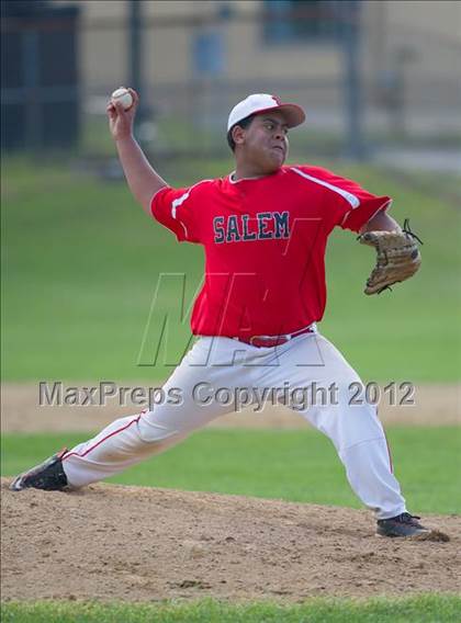 Thumbnail 2 in Salem vs. Chelmsford (11th Annual Dick Scanlon Memorial Tournament) photogallery.