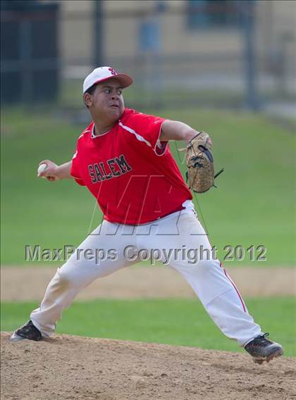 Thumbnail 1 in Salem vs. Chelmsford (11th Annual Dick Scanlon Memorial Tournament) photogallery.