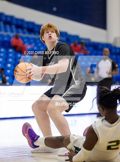 Thumbnail 1 in Josey vs. Augusta Christian (100 Black Men of Augusta Thanksgiving Classic) photogallery.