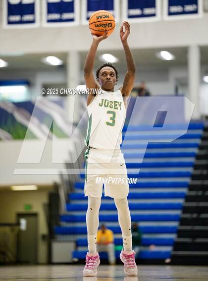 Thumbnail 2 in Josey vs. Augusta Christian (100 Black Men of Augusta Thanksgiving Classic) photogallery.