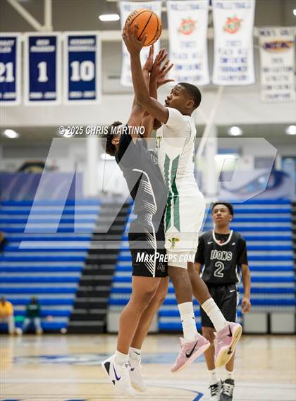 Thumbnail 3 in Josey vs. Augusta Christian (100 Black Men of Augusta Thanksgiving Classic) photogallery.