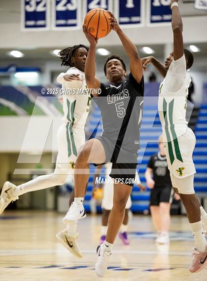 Thumbnail 2 in Josey vs. Augusta Christian (100 Black Men of Augusta Thanksgiving Classic) photogallery.