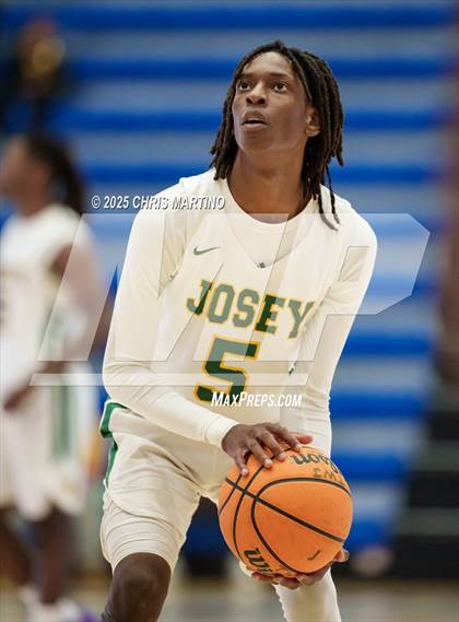 Thumbnail 1 in Josey vs. Augusta Christian (100 Black Men of Augusta Thanksgiving Classic) photogallery.