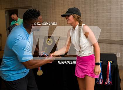 Thumbnail 1 in UIL 1A Golf Finals (Awards) photogallery.