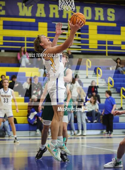 Thumbnail 3 in Olympus @ Taylorsville photogallery.
