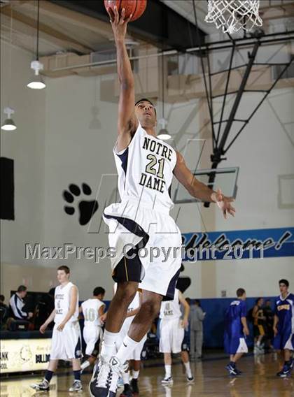 Thumbnail 1 in Notre Dame vs. Agoura (Burbank Tip-off Classic Final) photogallery.