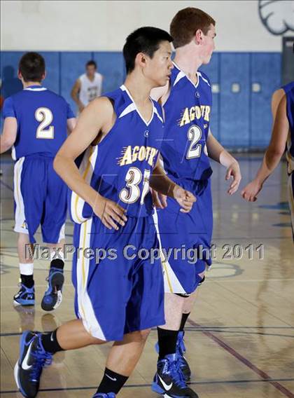 Thumbnail 3 in Notre Dame vs. Agoura (Burbank Tip-off Classic Final) photogallery.