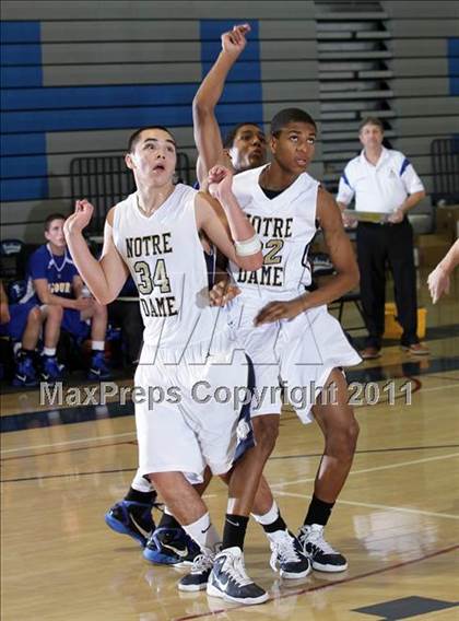 Thumbnail 2 in Notre Dame vs. Agoura (Burbank Tip-off Classic Final) photogallery.