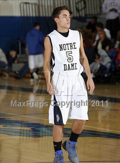 Thumbnail 2 in Notre Dame vs. Agoura (Burbank Tip-off Classic Final) photogallery.