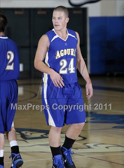 Thumbnail 3 in Notre Dame vs. Agoura (Burbank Tip-off Classic Final) photogallery.