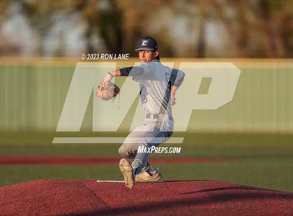 Thumbnail 1 in Enid @ Mustang photogallery.