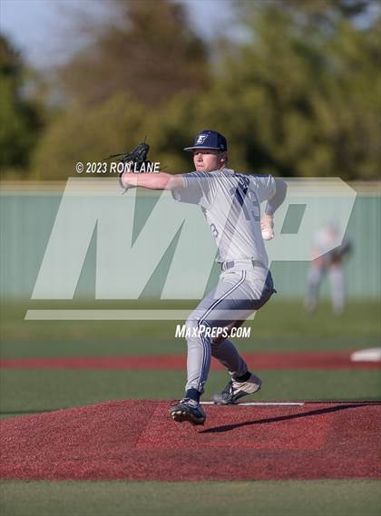 Thumbnail 2 in Enid @ Mustang photogallery.