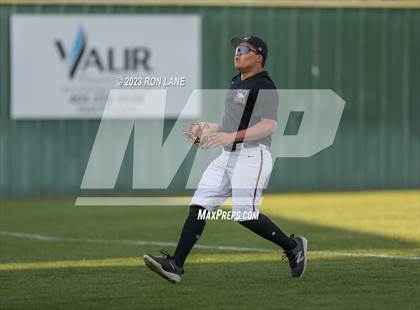 Thumbnail 1 in Enid @ Mustang photogallery.