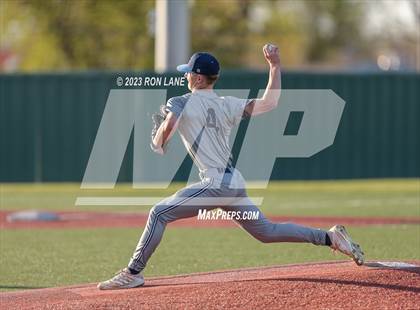 Thumbnail 1 in Enid @ Mustang photogallery.