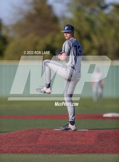 Thumbnail 1 in Enid @ Mustang photogallery.