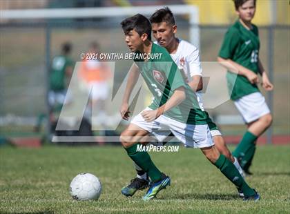 Thumbnail 3 in JV: Smoky Hill vs Adams City photogallery.