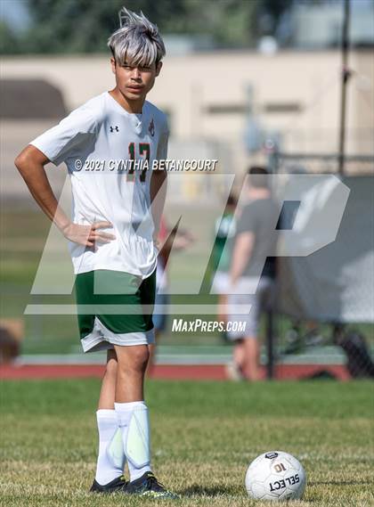 Thumbnail 3 in JV: Smoky Hill vs Adams City photogallery.