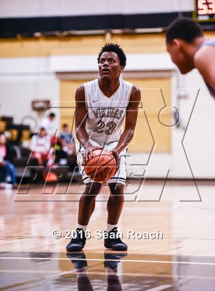 Thumbnail 1 in Travis @ Lanier photogallery.