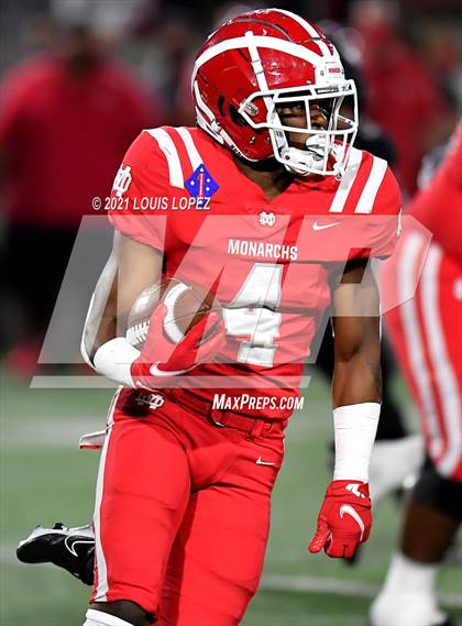 Thumbnail 2 in Mater Dei @ Servite photogallery.