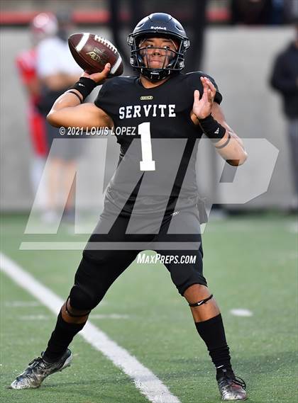 Thumbnail 2 in Mater Dei @ Servite photogallery.