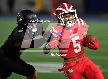 Thumbnail 1 in Mater Dei @ Servite photogallery.