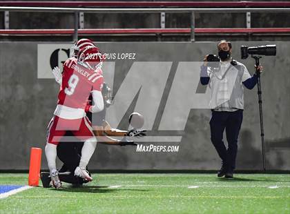Thumbnail 2 in Mater Dei @ Servite photogallery.