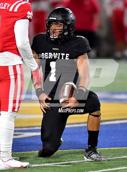 Thumbnail 3 in Mater Dei @ Servite photogallery.