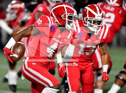 Thumbnail 1 in Mater Dei @ Servite photogallery.