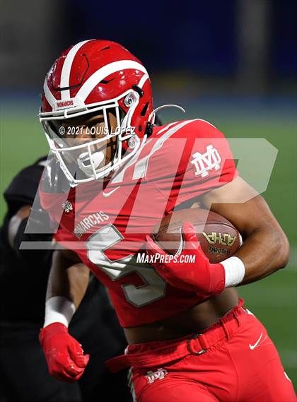 Thumbnail 3 in Mater Dei @ Servite photogallery.