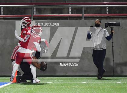 Thumbnail 3 in Mater Dei @ Servite photogallery.