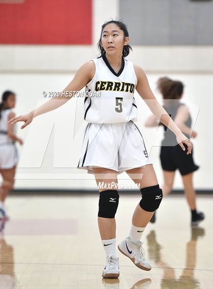 Thumbnail 2 in Aliso Niguel vs. Cerritos (Matson Classic) photogallery.