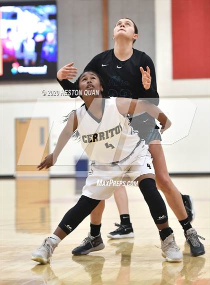 Thumbnail 3 in Aliso Niguel vs. Cerritos (Matson Classic) photogallery.