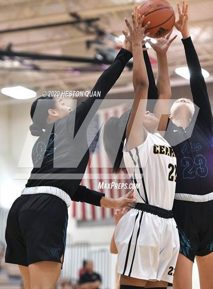 Thumbnail 2 in Aliso Niguel vs. Cerritos (Matson Classic) photogallery.