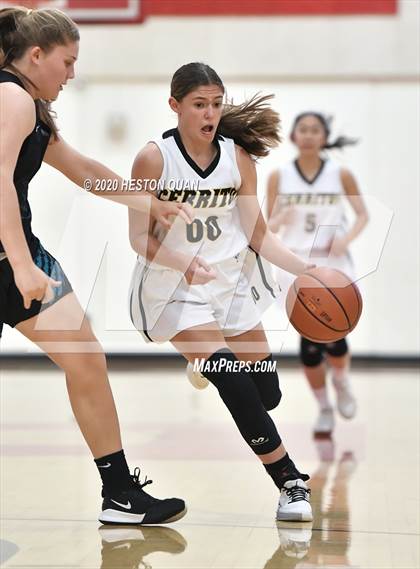 Thumbnail 1 in Aliso Niguel vs. Cerritos (Matson Classic) photogallery.
