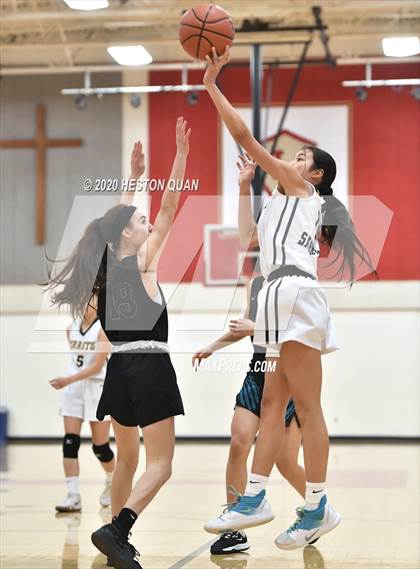 Thumbnail 2 in Aliso Niguel vs. Cerritos (Matson Classic) photogallery.