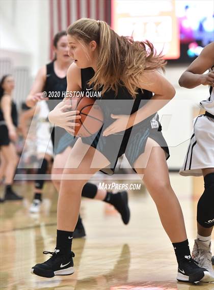 Thumbnail 1 in Aliso Niguel vs. Cerritos (Matson Classic) photogallery.