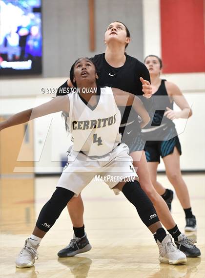 Thumbnail 2 in Aliso Niguel vs. Cerritos (Matson Classic) photogallery.