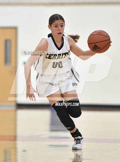 Thumbnail 2 in Aliso Niguel vs. Cerritos (Matson Classic) photogallery.