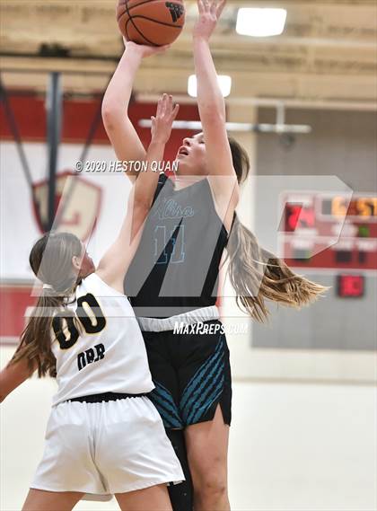 Thumbnail 3 in Aliso Niguel vs. Cerritos (Matson Classic) photogallery.