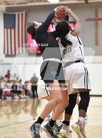 Thumbnail 2 in Aliso Niguel vs. Cerritos (Matson Classic) photogallery.