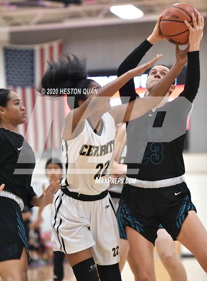Thumbnail 3 in Aliso Niguel vs. Cerritos (Matson Classic) photogallery.