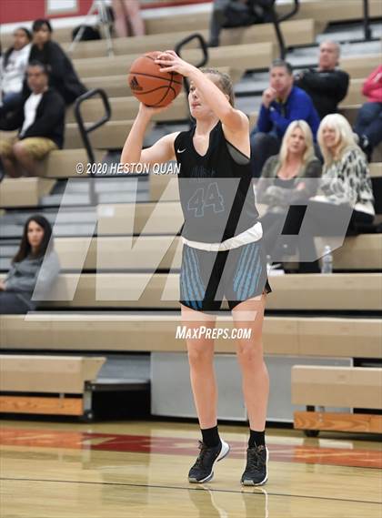 Thumbnail 1 in Aliso Niguel vs. Cerritos (Matson Classic) photogallery.
