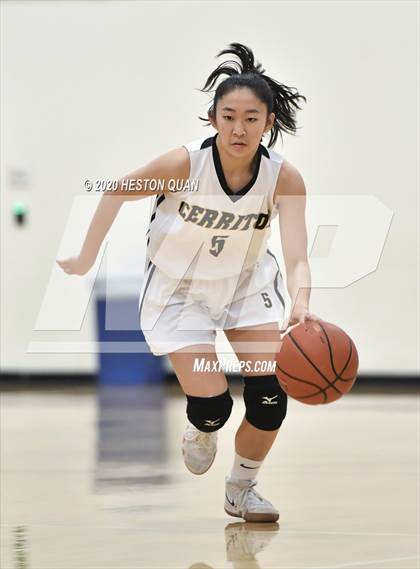 Thumbnail 3 in Aliso Niguel vs. Cerritos (Matson Classic) photogallery.