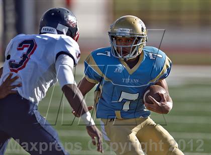 Thumbnail 2 in Pleasant Grove vs. Burbank (CIF SJS D1 Playoffs) photogallery.