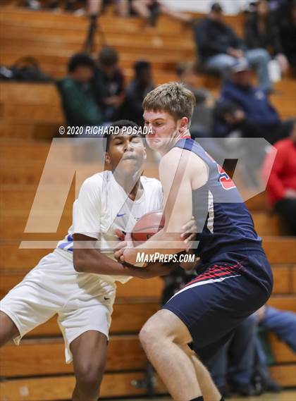 Thumbnail 1 in Tulare Western vs. Hanford West (Polly Wilhelmsen Invitational) photogallery.