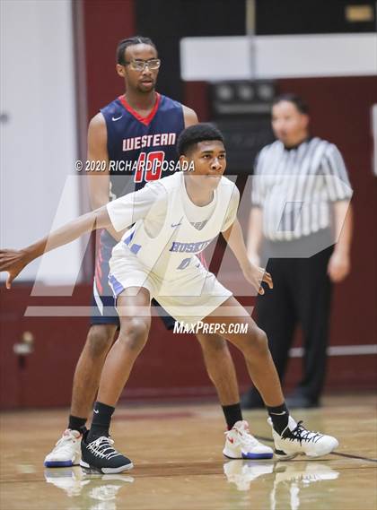 Thumbnail 2 in Tulare Western vs. Hanford West (Polly Wilhelmsen Invitational) photogallery.