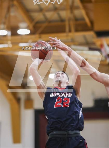 Thumbnail 3 in Tulare Western vs. Hanford West (Polly Wilhelmsen Invitational) photogallery.